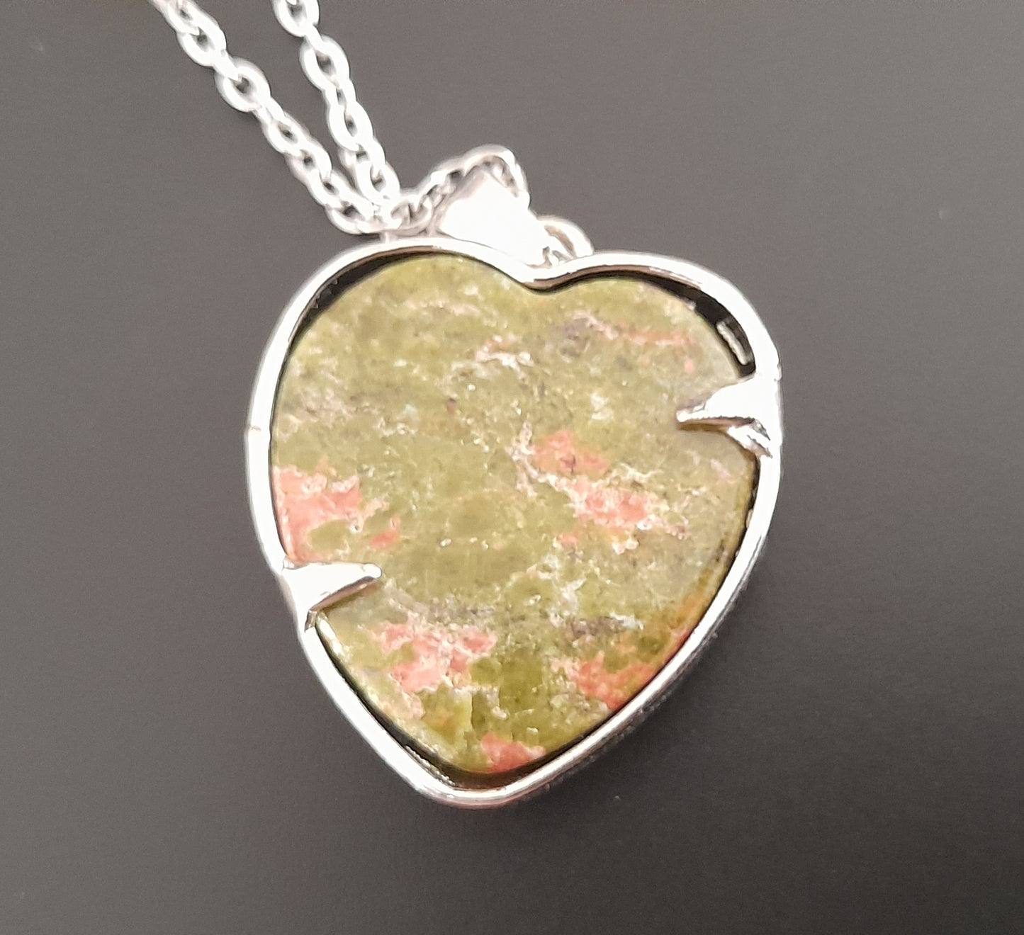 COLLIERS + PENDENTIFS COEURS + ARBRES DE VIE EN PIERRE UNAKITE - BIJOUX ARTISANAUX, UNIQUES & ORIGINAUX