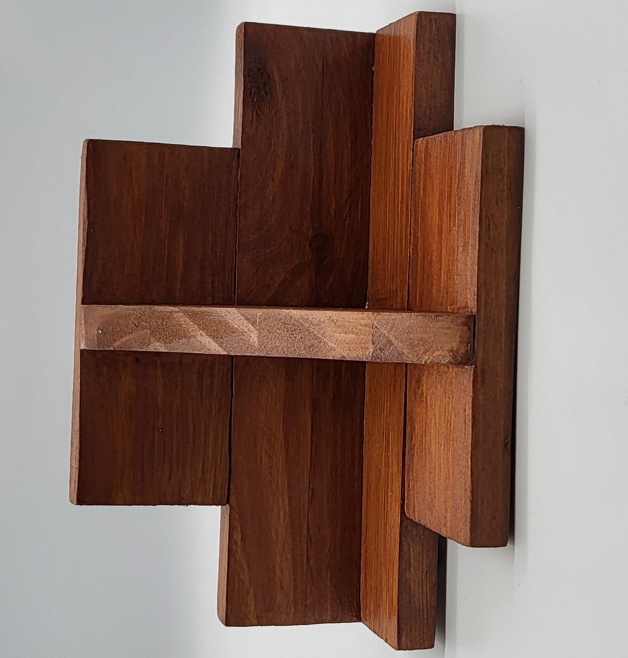 ÉTAGÈRE ANGLE INTÉRIEUR EN BOIS DE PALETTE + 1 TABLETTE - MODÈLE ÉCOLO ORIGINAL & UNIQUE