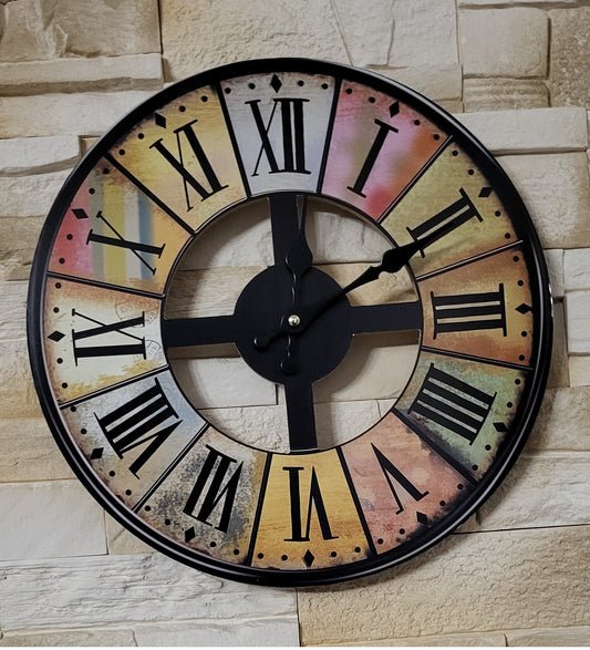 GRANDE HORLOGE MURALE RONDE " ROUE VINTAGE ET INDUSTRIELLE MUTICOLORES " EN BOIS - DESIGN ORIGINAL