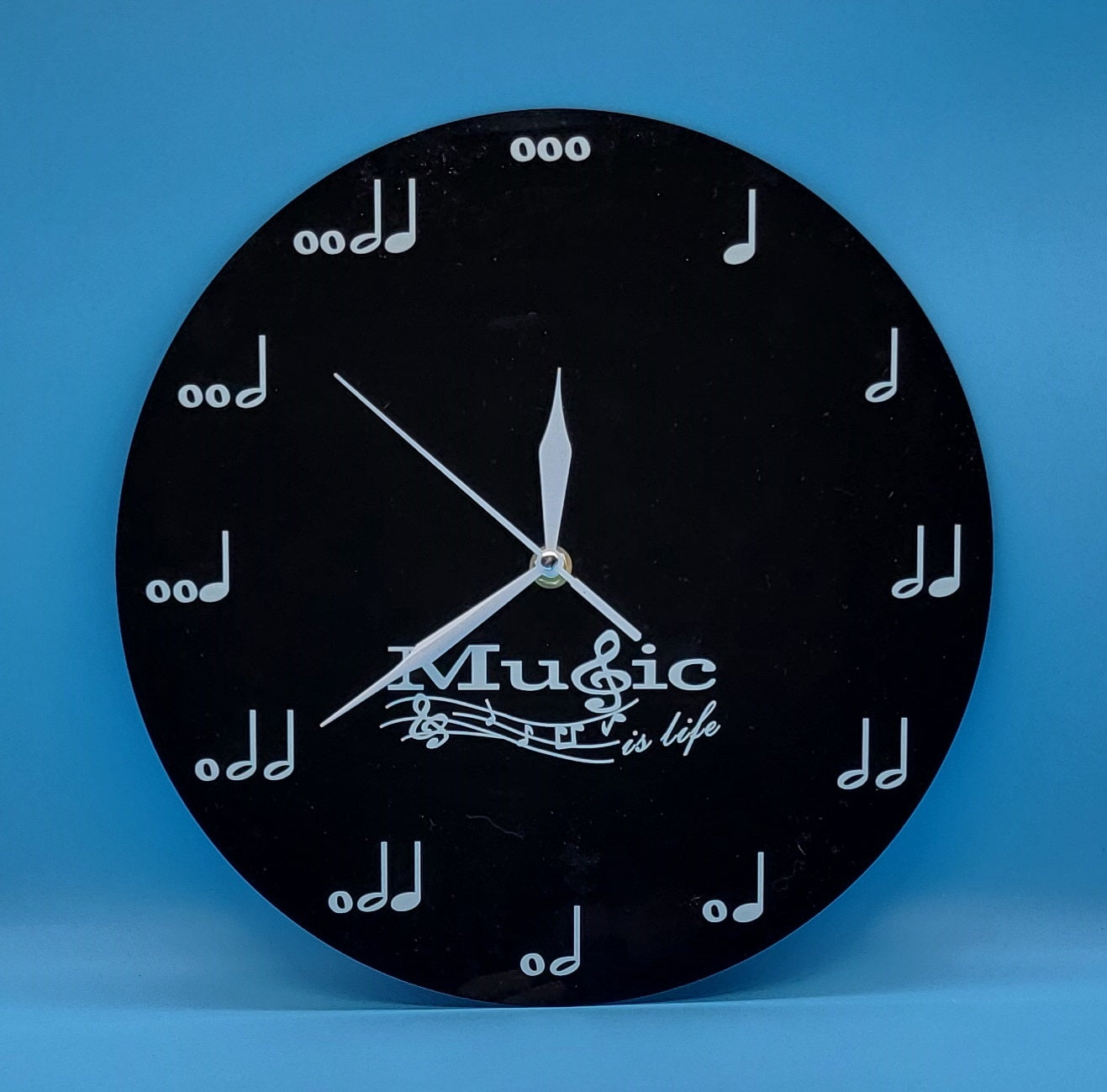 HORLOGE MURALE RONDE " NOTES DE MUSIQUE " - DESIGN ORIGINAL