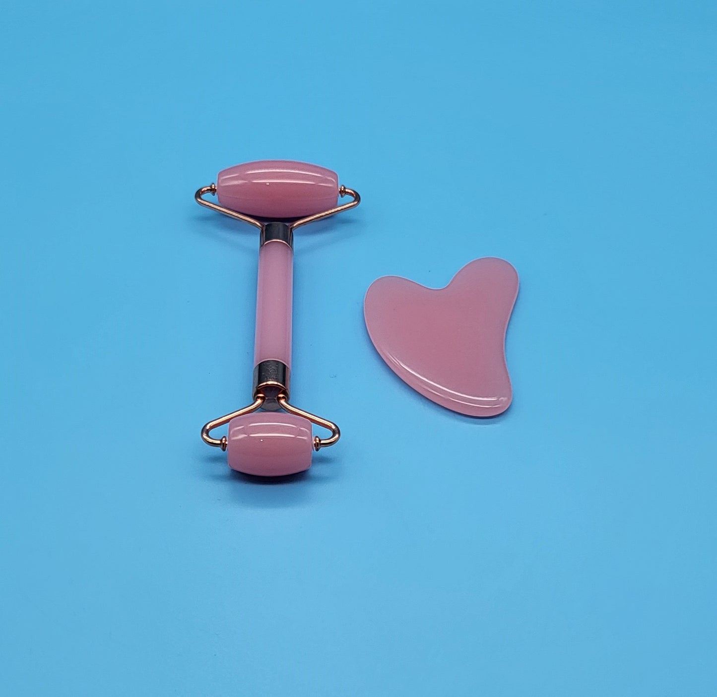 KIT BEAUTÉ MASSAGE ANTI-ÂGE : ROULEAUX + GUA SHAS EN RÉSINE - 2 COULEURS AU CHOIX