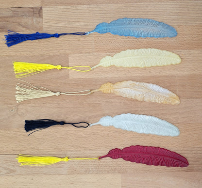 MARQUES PAGES GRANDE PLUME + POMPON - DIVERS MODÈLES + COLORIS UNIQUES, ARTISANAUX & ORIGINAUX