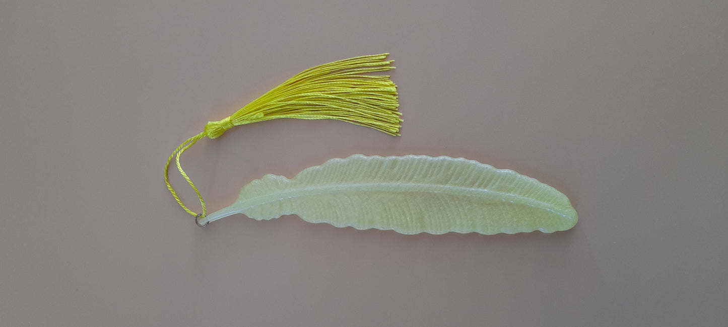 MARQUES PAGES GRANDE PLUME + POMPON - DIVERS MODÈLES + COLORIS UNIQUES, ARTISANAUX & ORIGINAUX