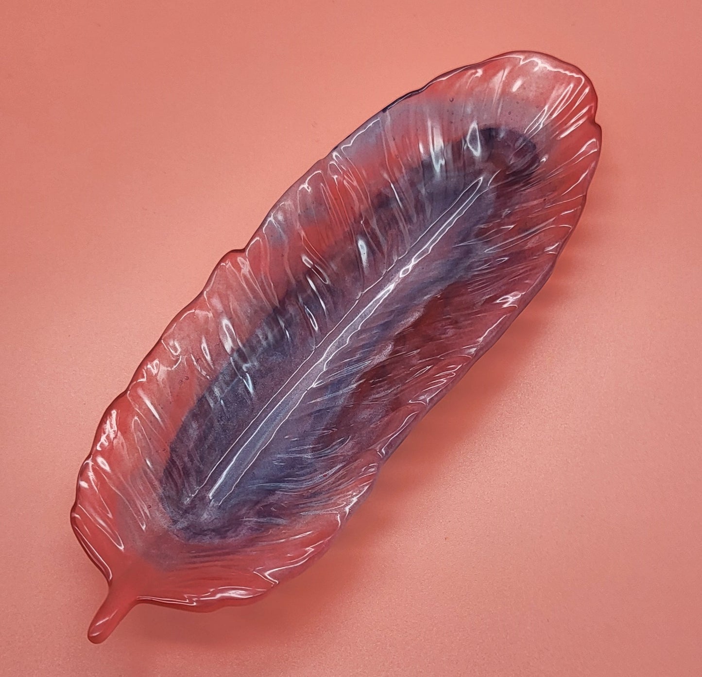 DÉCORATION 3D GRANDE PLUME D’ ANGE VIDE-POCHES EN RÉSINE – ARTISANALE, UNIQUE & ORIGINALE - COULEURS AU CHOIX