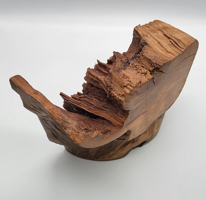 SCULPTURE " PIC ABSTRAIT " EN BOIS DE CERISIER - UNIQUE, ARTISANALE & ORIGINALE