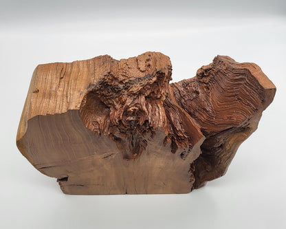 SCULPTURE " PIC ABSTRAIT " EN BOIS DE CERISIER - UNIQUE, ARTISANALE & ORIGINALE