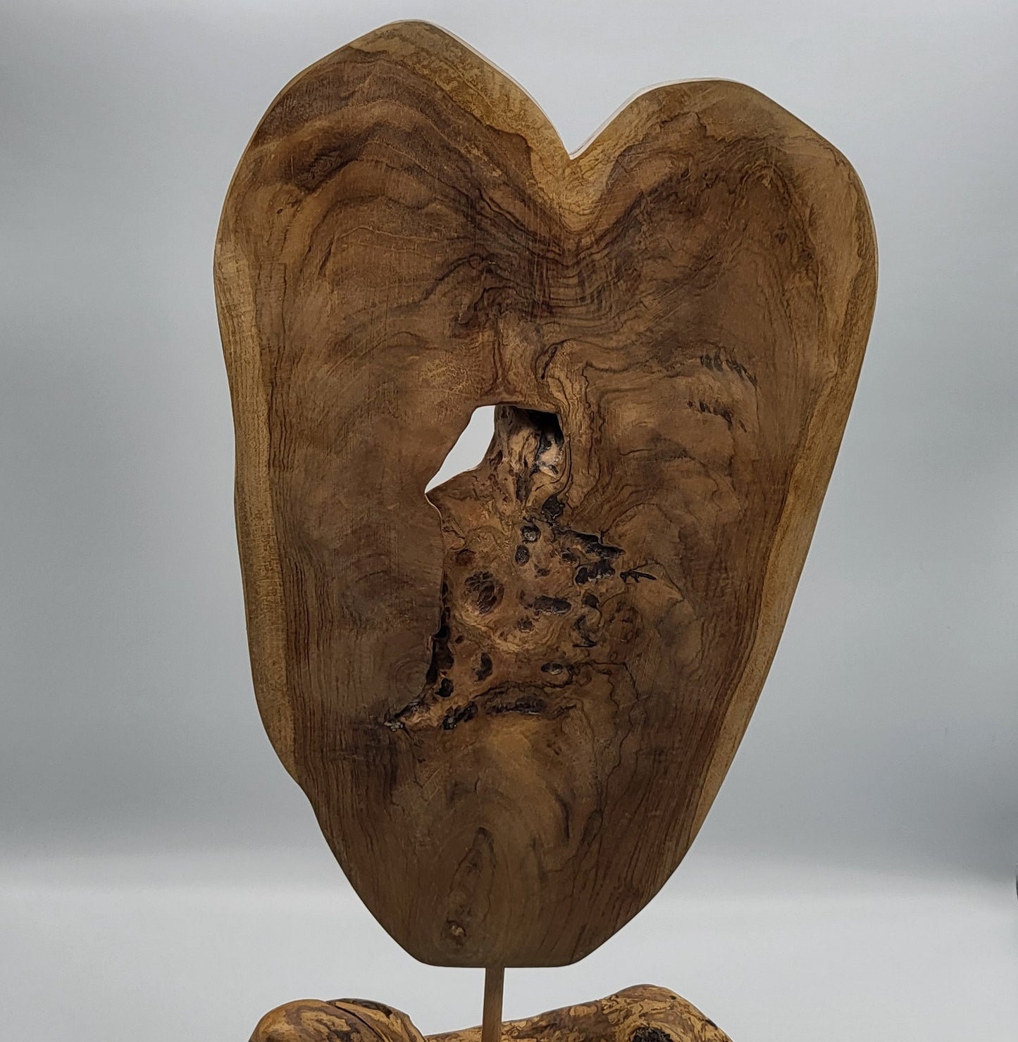 SCULPTURE "A COEUR OUVERT" EN TECK + SOCLE EN OLIVIER - UNIQUE, ARTISANALE & ORIGINALE