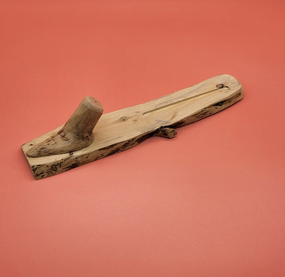 SUPPORT A ENCENS EN BOIS DE CADE - UNIQUE, ORIGINAL & ARTISANAL